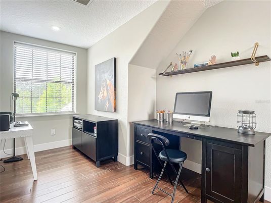 Home Office, Interior, Recessed Lighting, Wood Texture Flooring