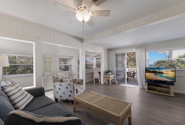 Dining room, Interior, Living room, Wood Texture Flooring