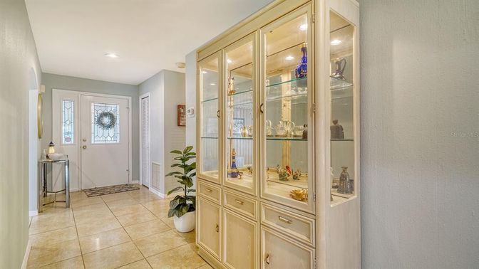 Interior, Recessed Lighting