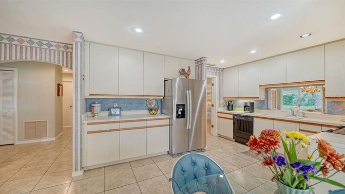 Interior, Kitchen, Recessed Lighting