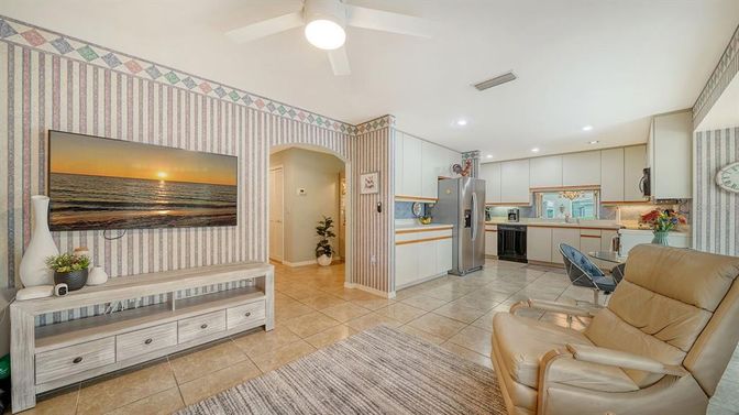 Interior, Kitchen, Recessed Lighting