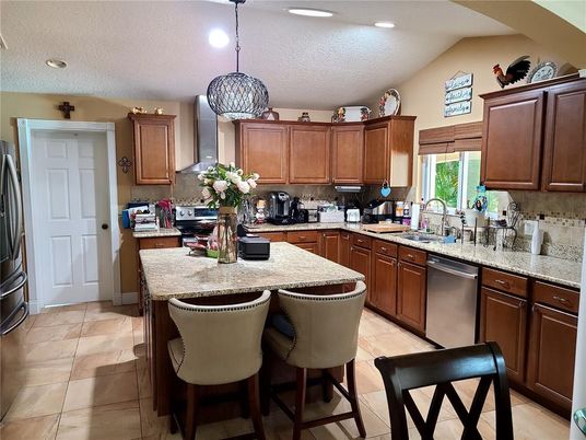 Interior, Kitchen, Pendant Lights, Recessed Lighting, Stainless Steel Appliances