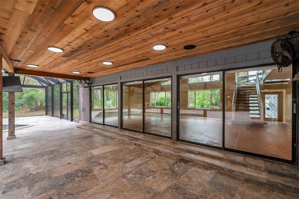 Empty room, Interior, Recessed Lighting, Wooden Ceilings