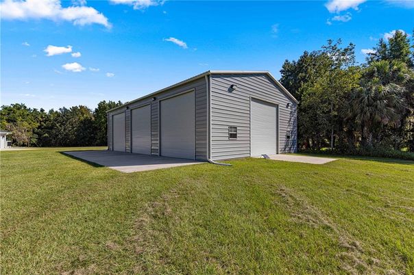 Backyard, Detached Garage, Exterior