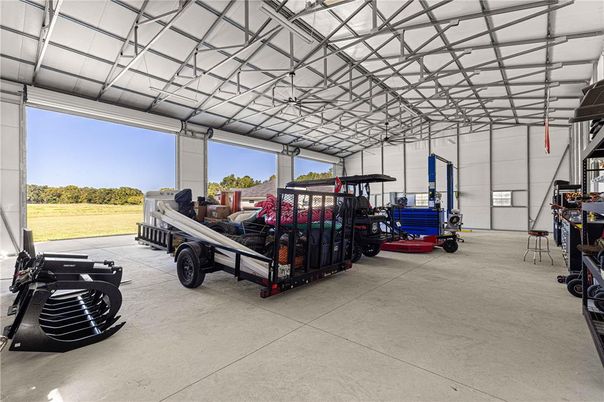 Fitness Equipment, Garage, Interior