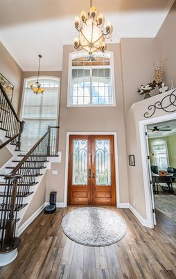 Chandelier, Dining room, Interior, Wood Texture Flooring