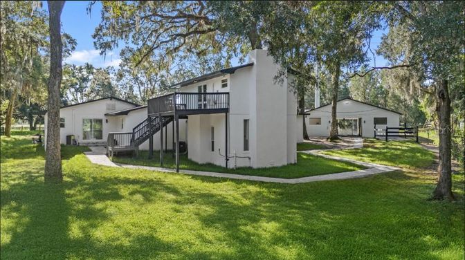 Backyard, Detached Garage, Exterior