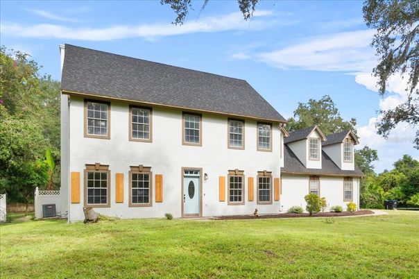 Backyard, Exterior, Facade, Georgian
