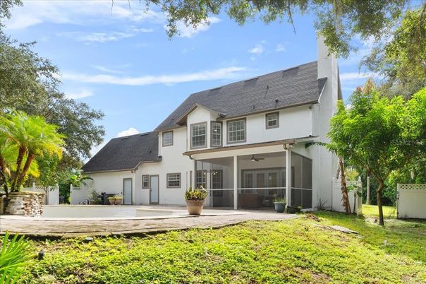 Backyard, Exterior, Facade, Farmhouse
