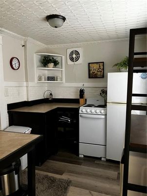 Interior, Kitchen, Wood Texture Flooring