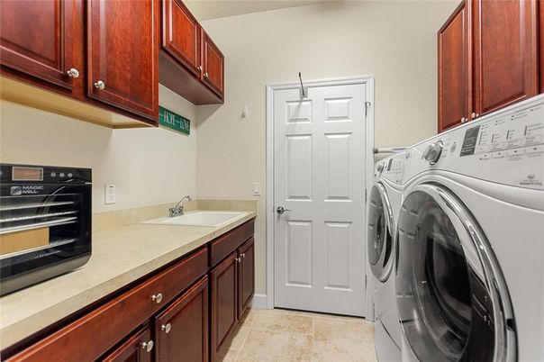 Interior, Washer