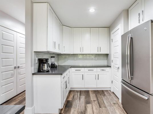Interior, Kitchen, Recessed Lighting, Wood Texture Flooring