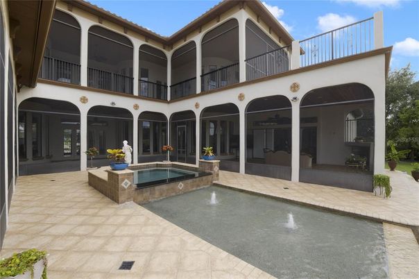 Exterior, Pool