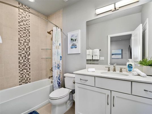 Bathroom, Interior, Recessed Lighting