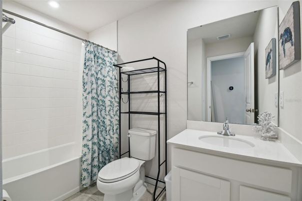 Bathroom, Interior, Recessed Lighting