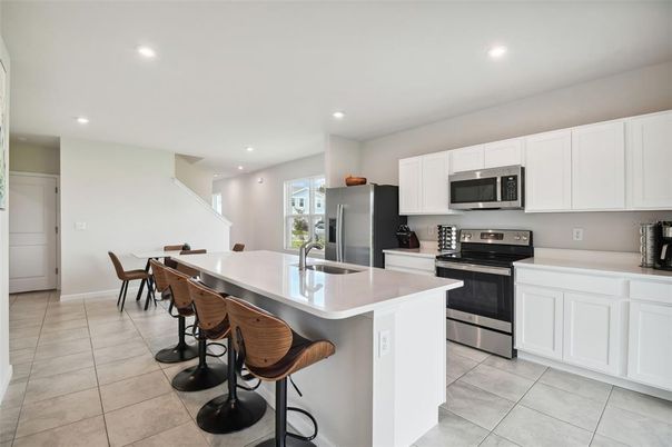 Dining room, Interior, Kitchen, Recessed Lighting, Stainless Steel Appliances