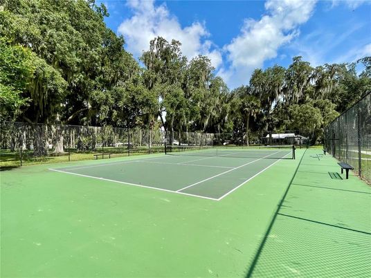 Exterior, Tennis Courts
