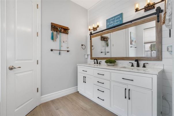 Bathroom, Dual Sink Vanities, Interior, Wood Texture Flooring