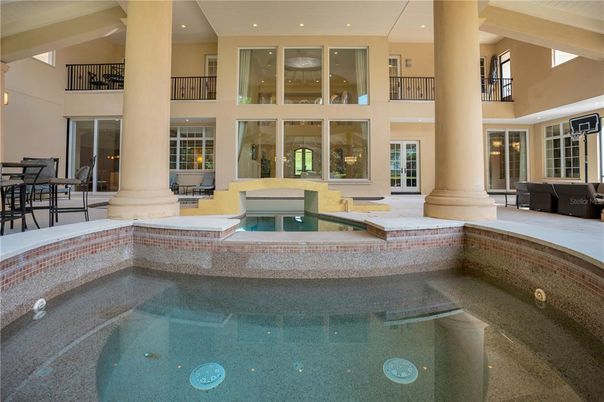 Exterior, Pool, Recessed Lighting
