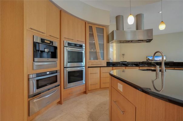 Interior, Kitchen, Pendant Lights, Stainless Steel Appliances