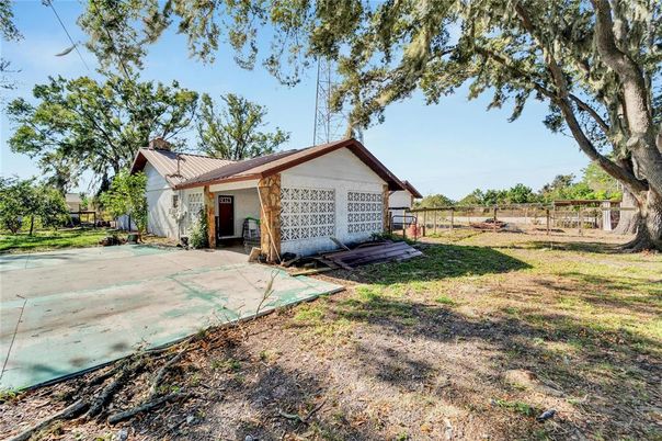 Backyard, Detached Garage, Exterior