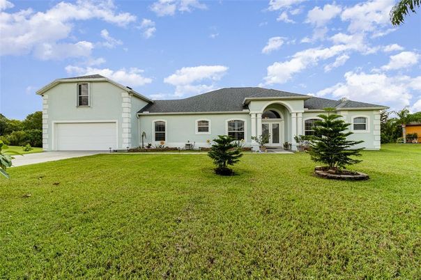 Attached, Backyard, Exterior, Facade, Ranch