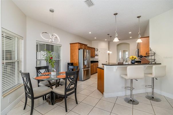 Dining room, Interior, Kitchen, Pendant Lights, Recessed Lighting, Stainless Steel Appliances