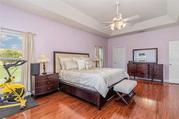 Bedroom, Fitness Equipment, Interior, Wood Texture Flooring