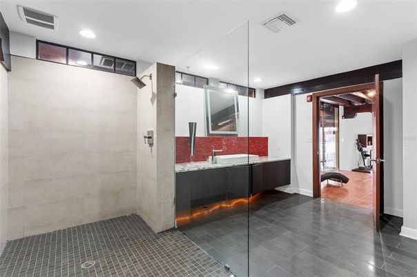 Bathroom, Interior, Recessed Lighting, Wood Texture Flooring