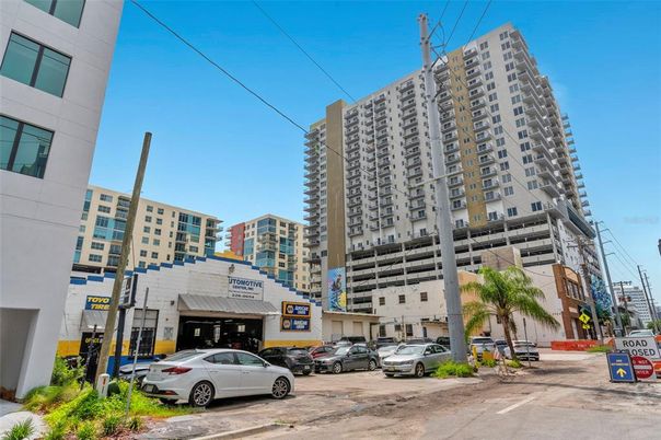 Exterior, Facade, Condo Building