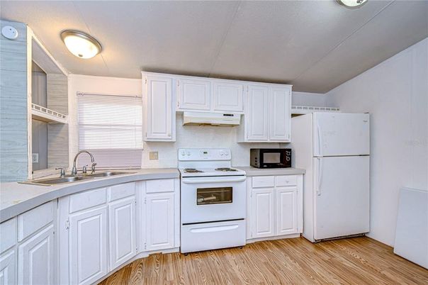 Interior, Kitchen, Wood Texture Flooring