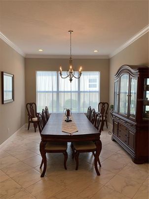 Chandelier, Dining room, Interior, Marble, Recessed Lighting