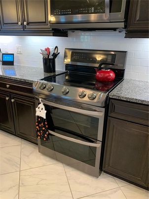 Interior, Kitchen, Marble, Stainless Steel Appliances