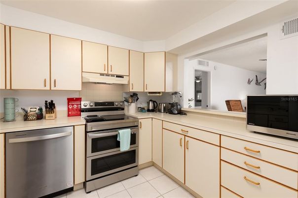 Interior, Kitchen, Stainless Steel Appliances