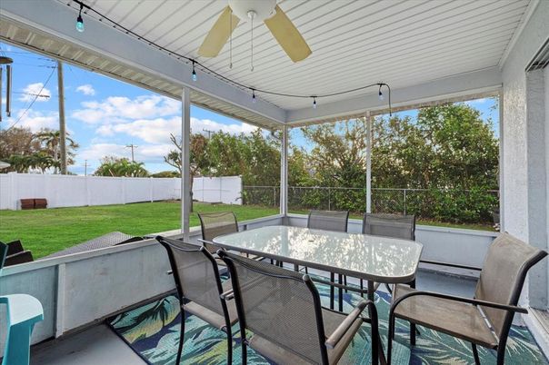 Exterior, Sun Room