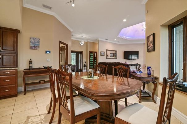 Chandelier, Dining room, Interior, Pendant Lights, Recessed Lighting