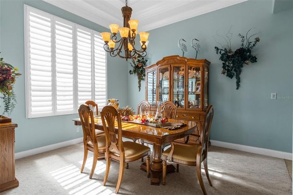 Chandelier, Dining room, Interior
