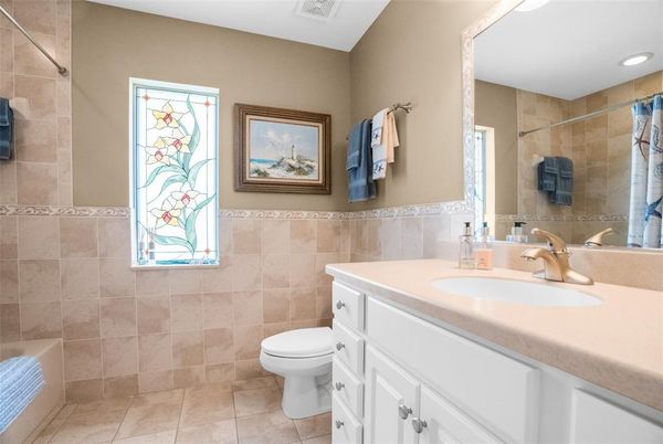 Bathroom, Interior, Recessed Lighting