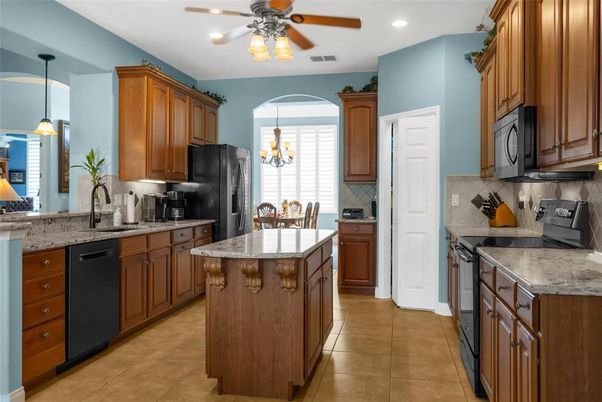 Chandelier, Dining room, Interior, Kitchen, Pendant Lights, Recessed Lighting