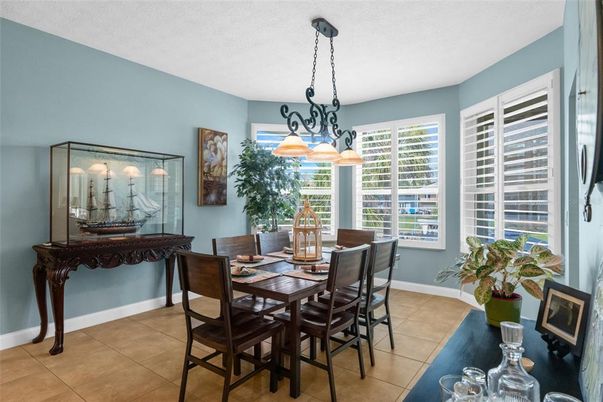 Dining room, Interior, Pendant Lights