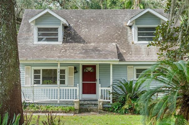 Exterior, Facade, Cape Cod