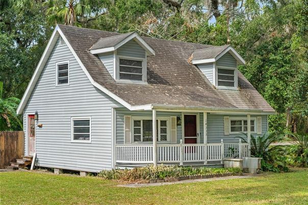Exterior, Facade, Cape Cod
