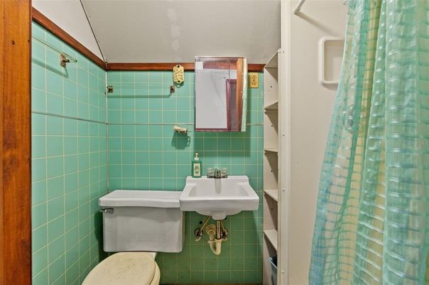 Bathroom, Interior