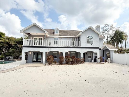 Backyard, Exterior, Facade, Farmhouse