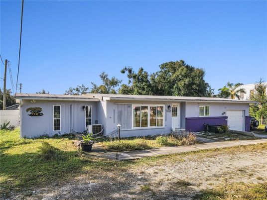 Attached, Backyard, Exterior, Facade, Ranch