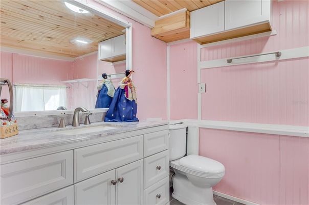 Bathroom, Interior, Recessed Lighting, Wooden Ceilings