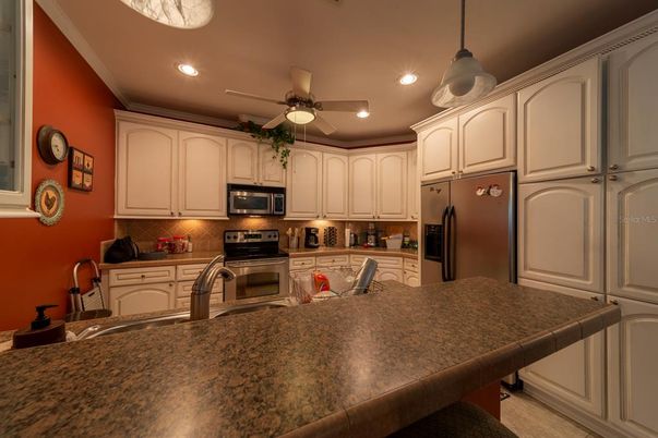 Interior, Kitchen, Pendant Lights, Recessed Lighting, Stainless Steel Appliances