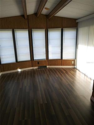 Empty room, Interior, Wooden Beams, Wood Texture Flooring