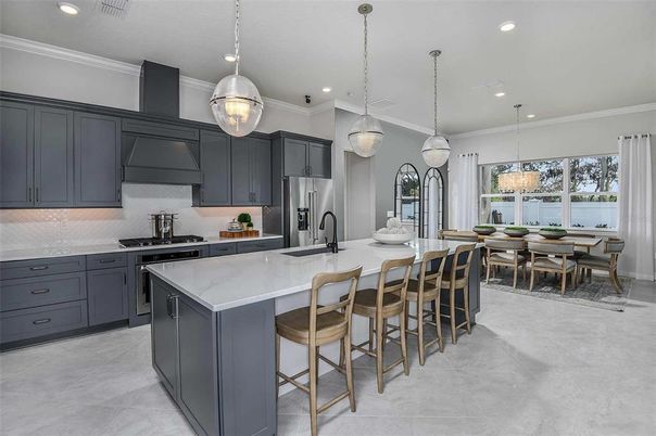 Dining room, Interior, Kitchen, Pendant Lights, Recessed Lighting, Stainless Steel Appliances