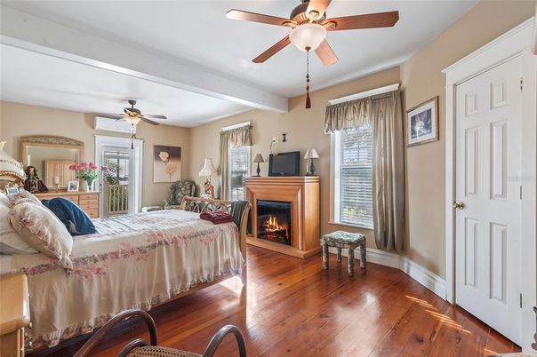 Bedroom, Fireplace, Interior, Wood Texture Flooring